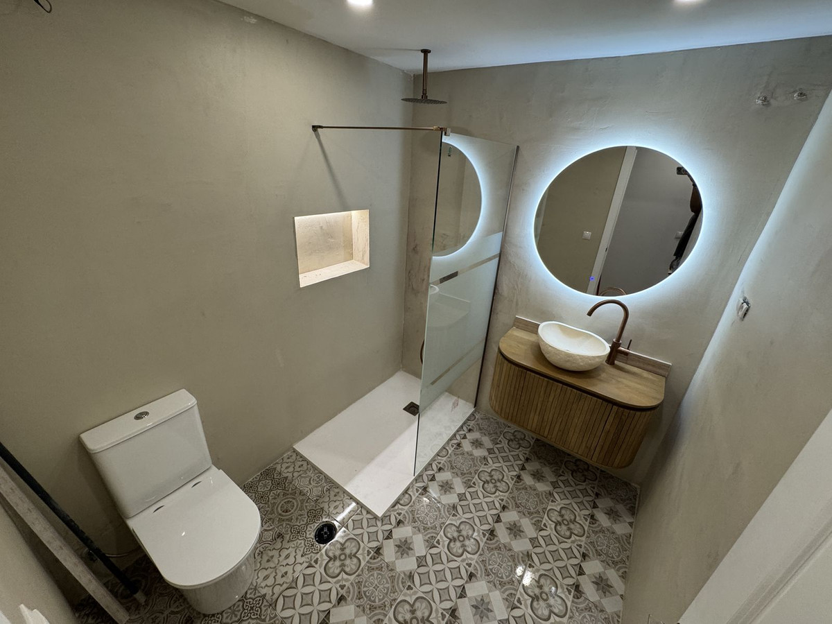 Te koop Middle Floor Apartment Costa Del Sol Málaga Centro € 410.000,-