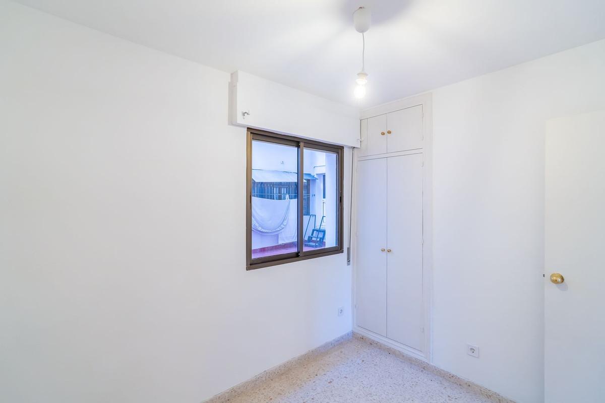 Te koop Middle Floor Apartment Costa Del Sol Fuengirola € 319.000,-