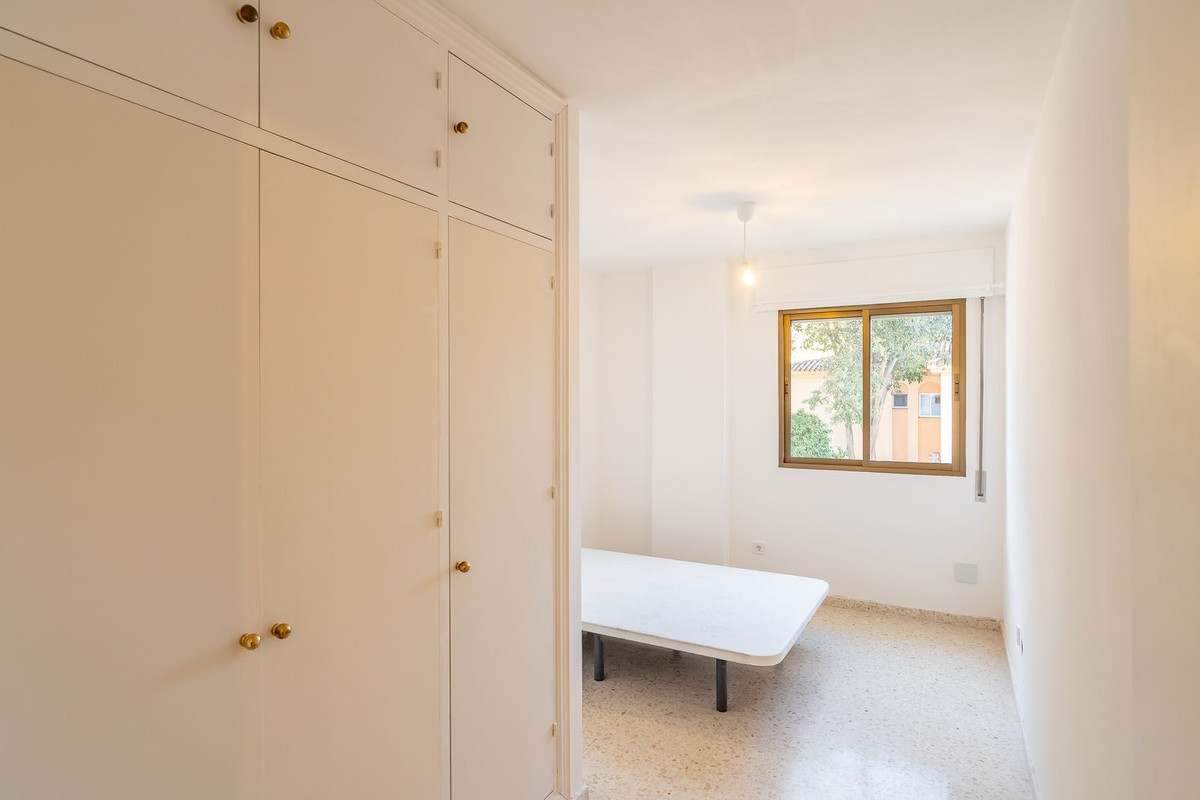 Te koop Middle Floor Apartment Costa Del Sol Fuengirola € 319.000,-