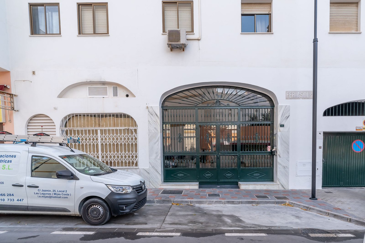 Te koop Middle Floor Apartment Costa Del Sol Fuengirola € 319.000,-