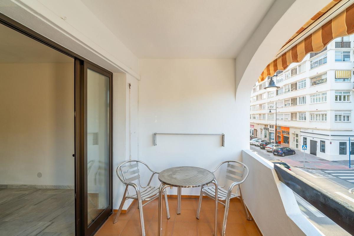 Te koop Middle Floor Apartment Costa Del Sol Fuengirola € 319.000,-