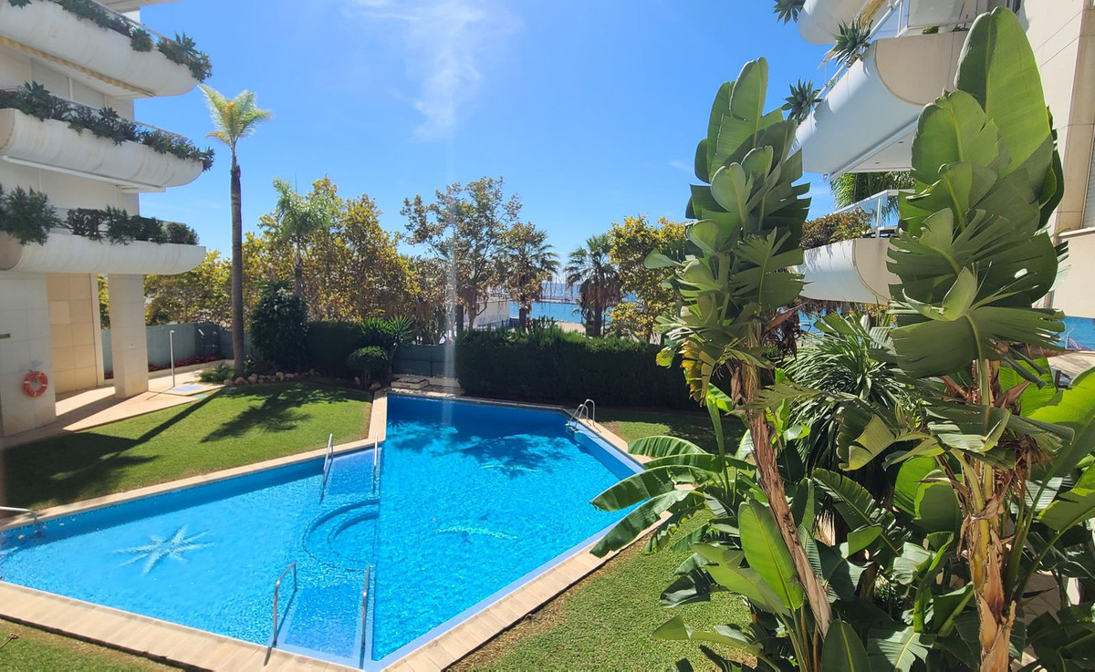 Te koop Middle Floor Apartment Costa Del Sol Marbella € 660.000,-