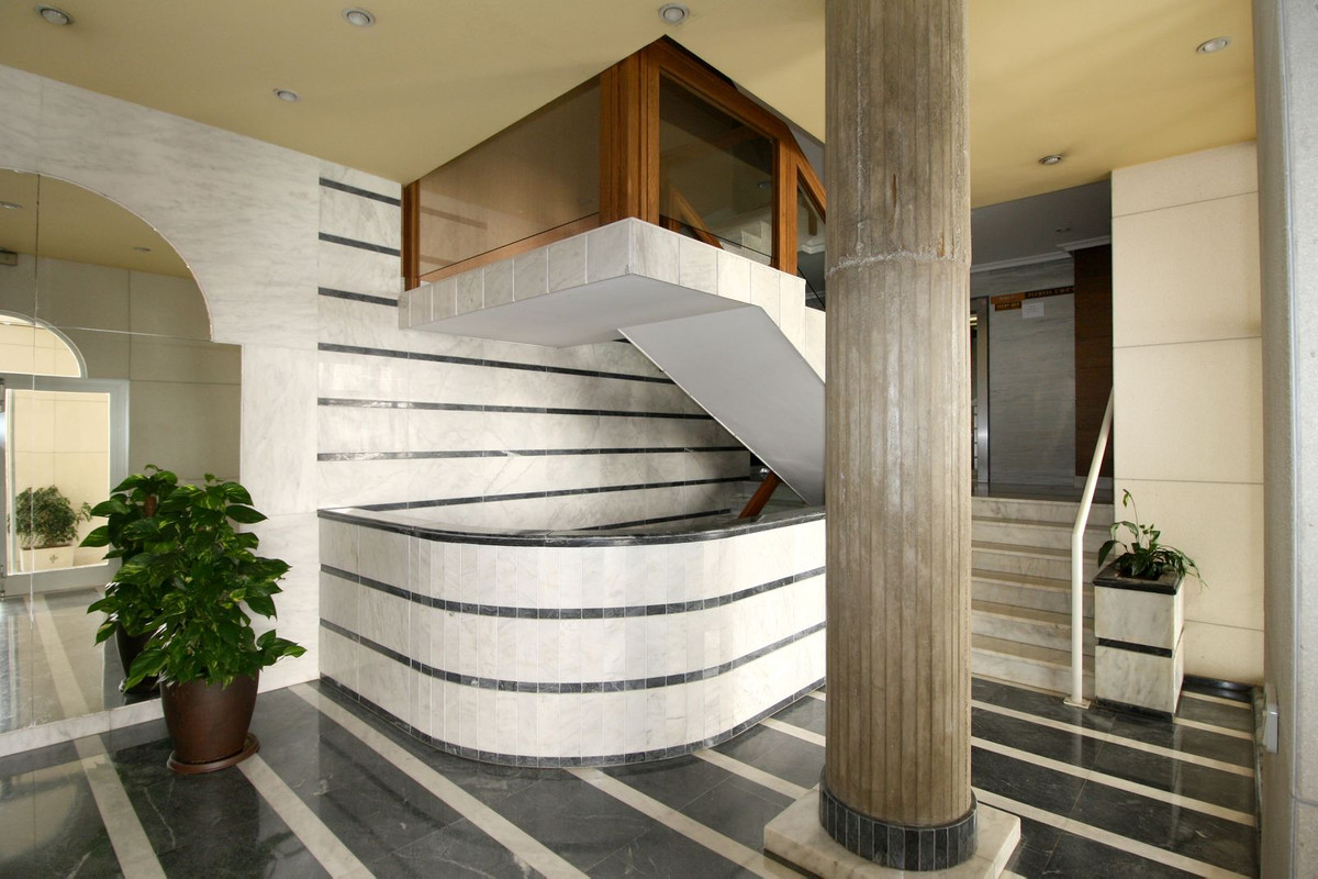 Te koop Middle Floor Apartment Costa Del Sol Marbella € 660.000,-