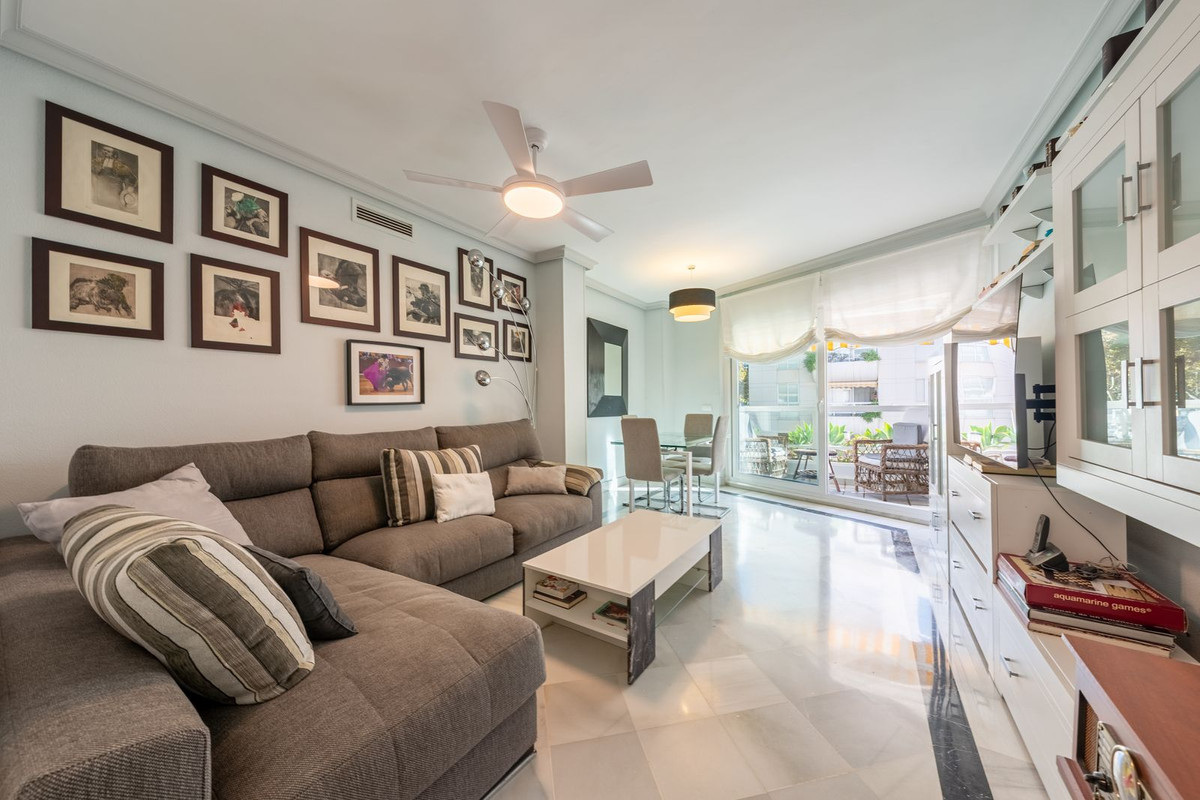 Te koop Middle Floor Apartment Costa Del Sol Marbella € 660.000,-