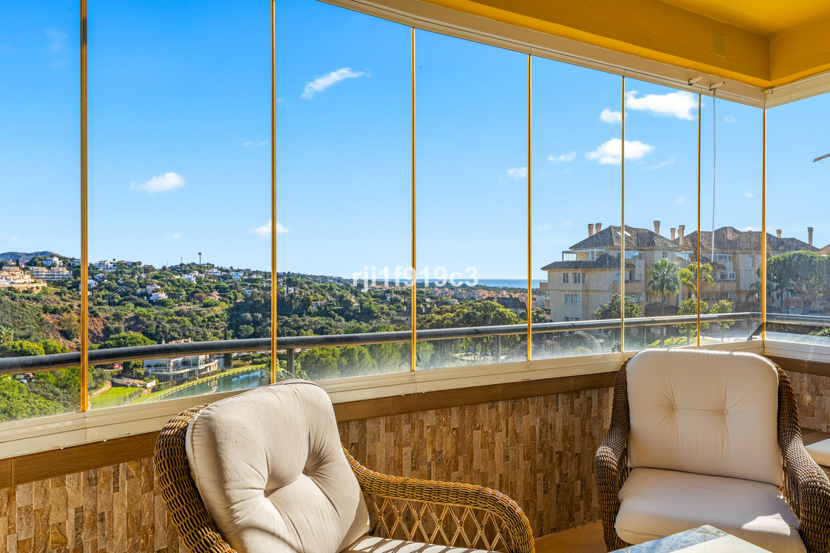 Te koop Middle Floor Apartment Costa Del Sol Elviria € 548.000,-