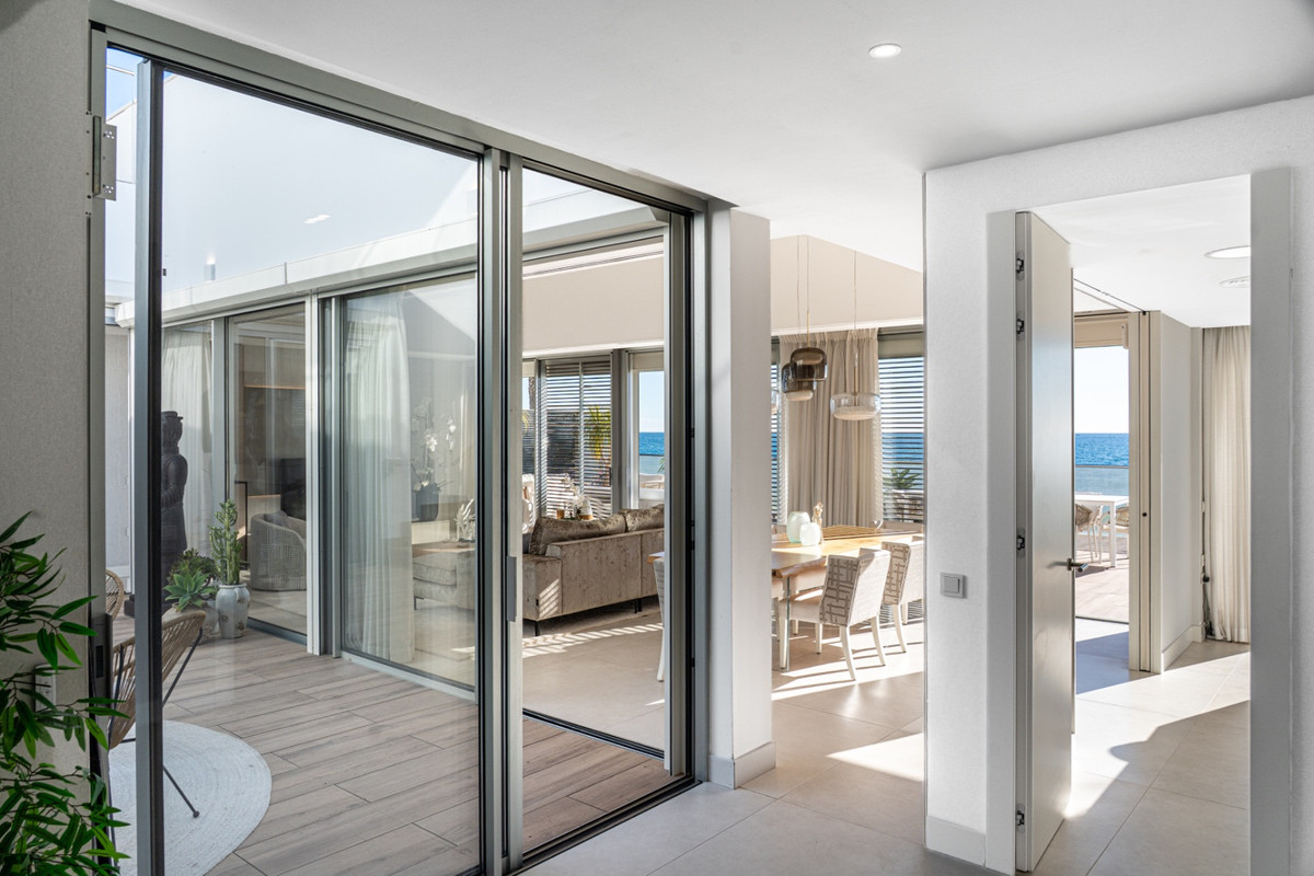 Te koop Vrijstaande Villa Costa Del Sol Estepona € 3.750.000,-