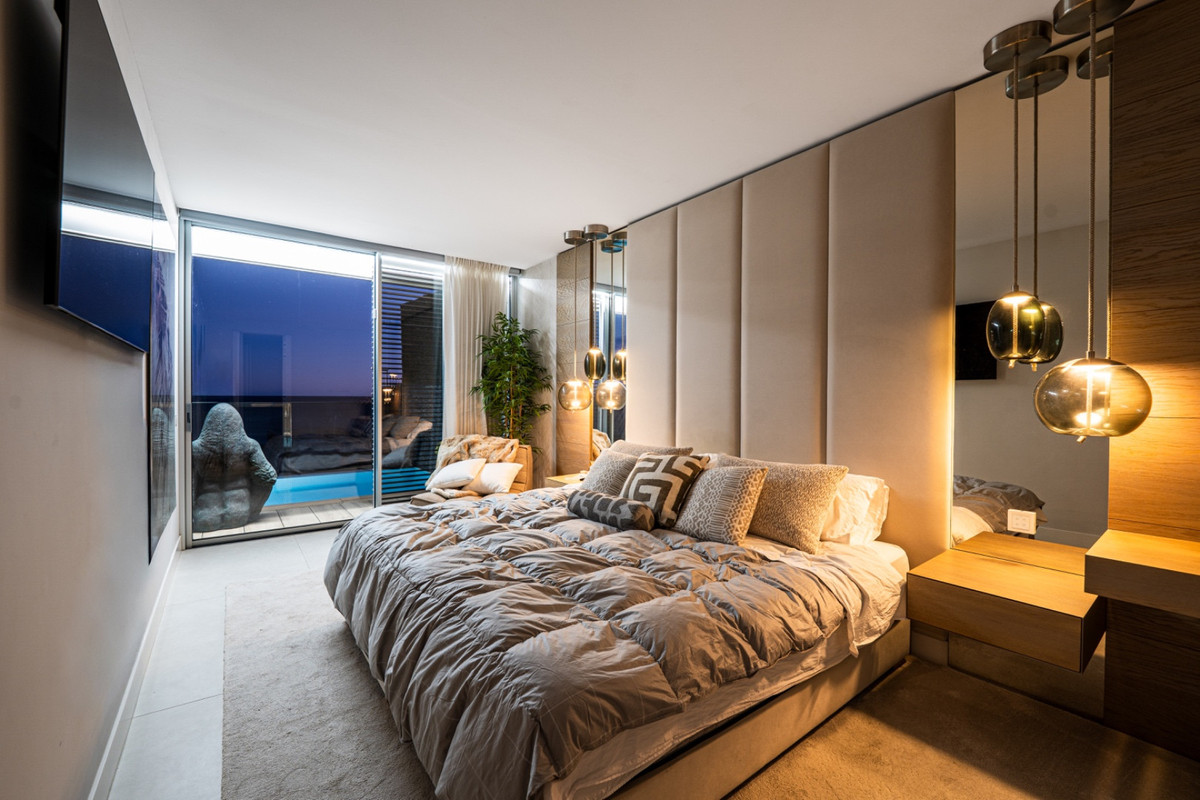 Te koop Vrijstaande Villa Costa Del Sol Estepona € 3.750.000,-