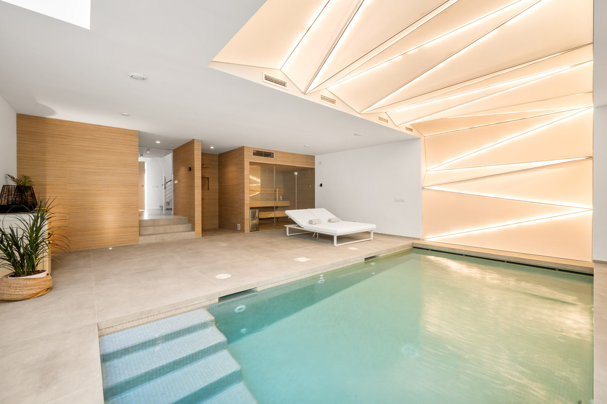 Te koop Vrijstaande Villa Costa Del Sol New Golden Mile € 6.200.000,-