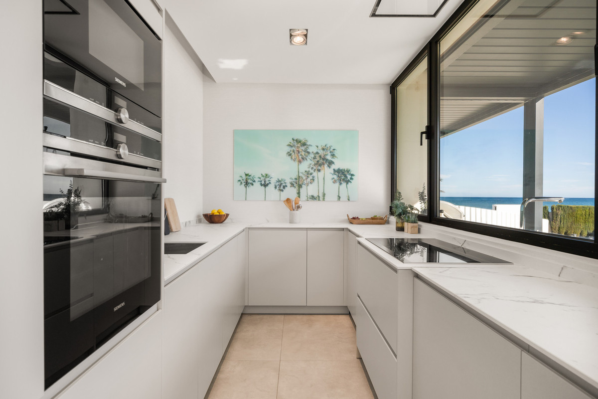 Te koop Vrijstaande Villa Costa Del Sol New Golden Mile € 6.200.000,-