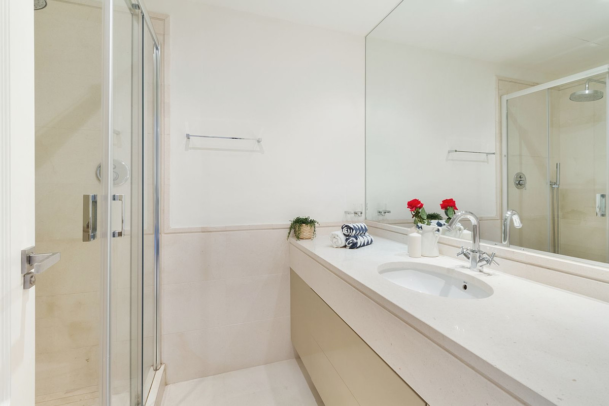 Te koop Gelijkvloers appartement Costa Del Sol Los Flamingos € 710.000,-