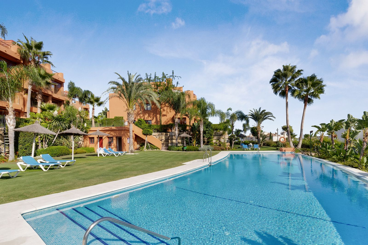 Te koop Gelijkvloers appartement Costa Del Sol Los Flamingos € 710.000,-