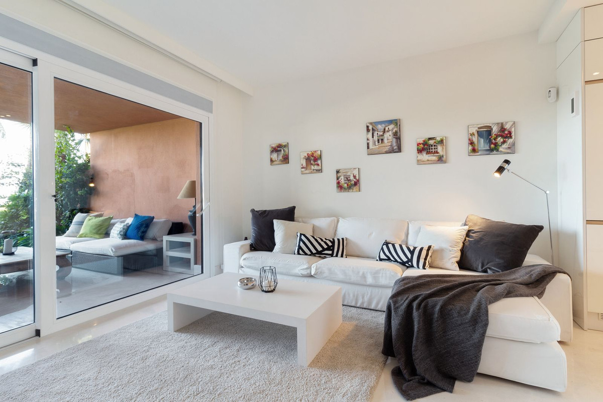 Te koop Gelijkvloers appartement Costa Del Sol Los Flamingos € 710.000,-