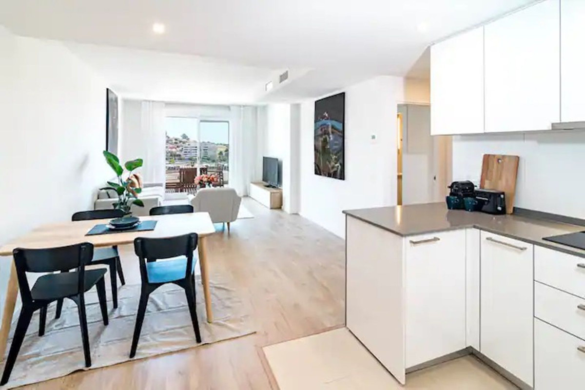 Te koop Middle Floor Apartment Costa Del Sol Nueva Andalucía € 399.000,-