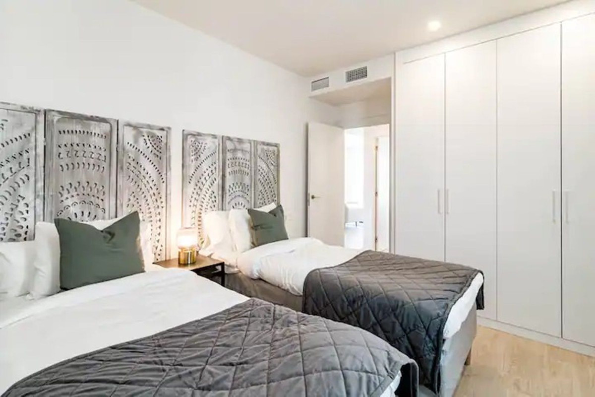 Te koop Middle Floor Apartment Costa Del Sol Nueva Andalucía € 399.000,-