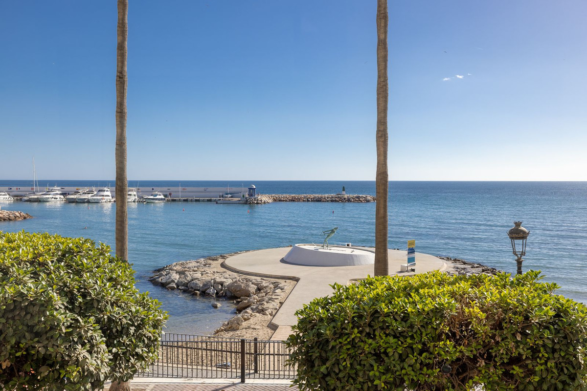 Te koop Middle Floor Apartment Costa Del Sol Marbella € 515.000,-