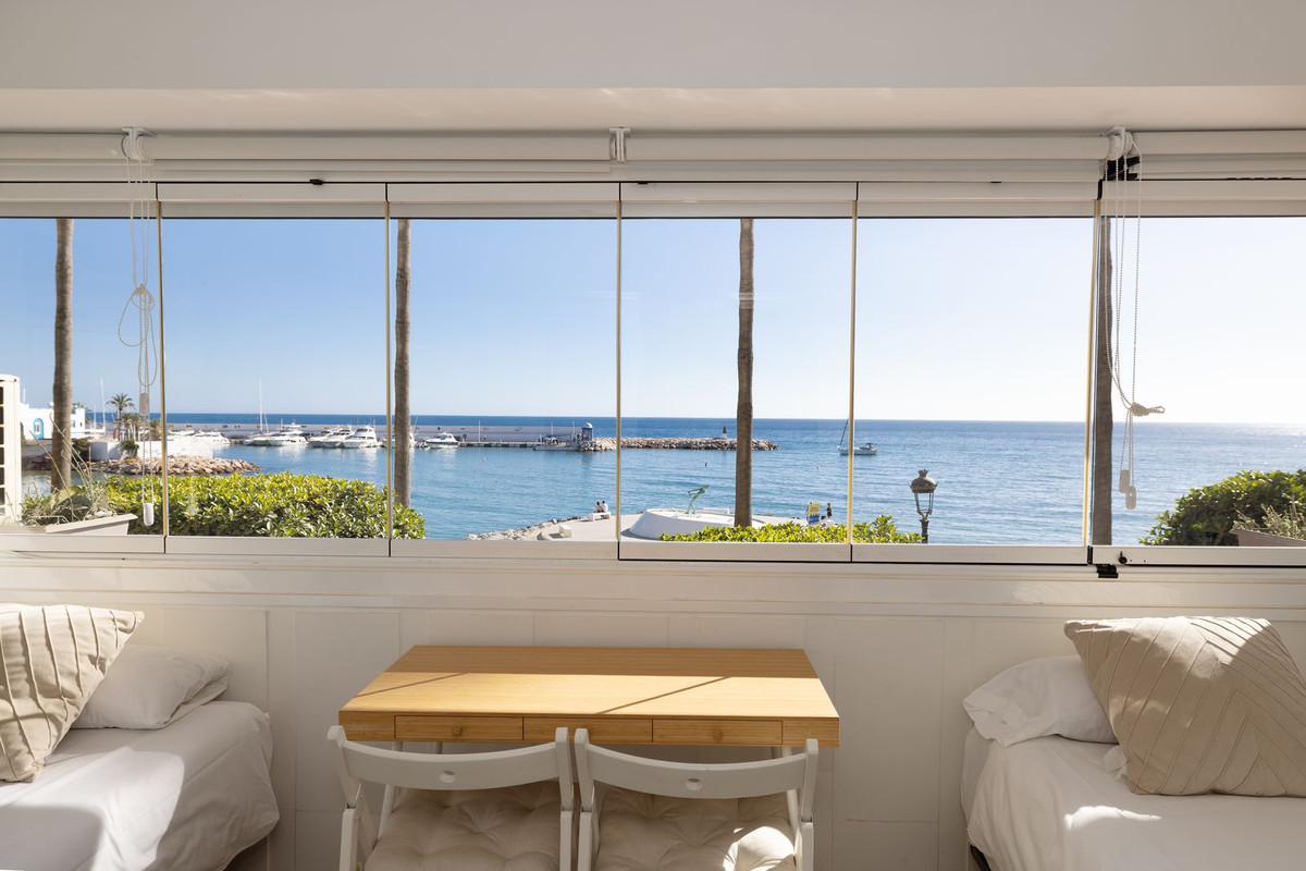 Te koop Middle Floor Apartment Costa Del Sol Marbella € 515.000,-