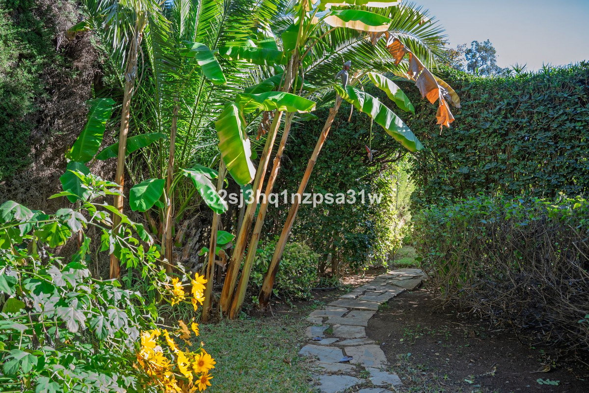 Te koop Vrijstaande Villa Costa Del Sol Guadalmina Baja € 2.599.000,-