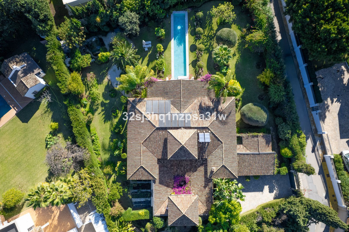 Te koop Vrijstaande Villa Costa Del Sol Guadalmina Baja € 2.599.000,-