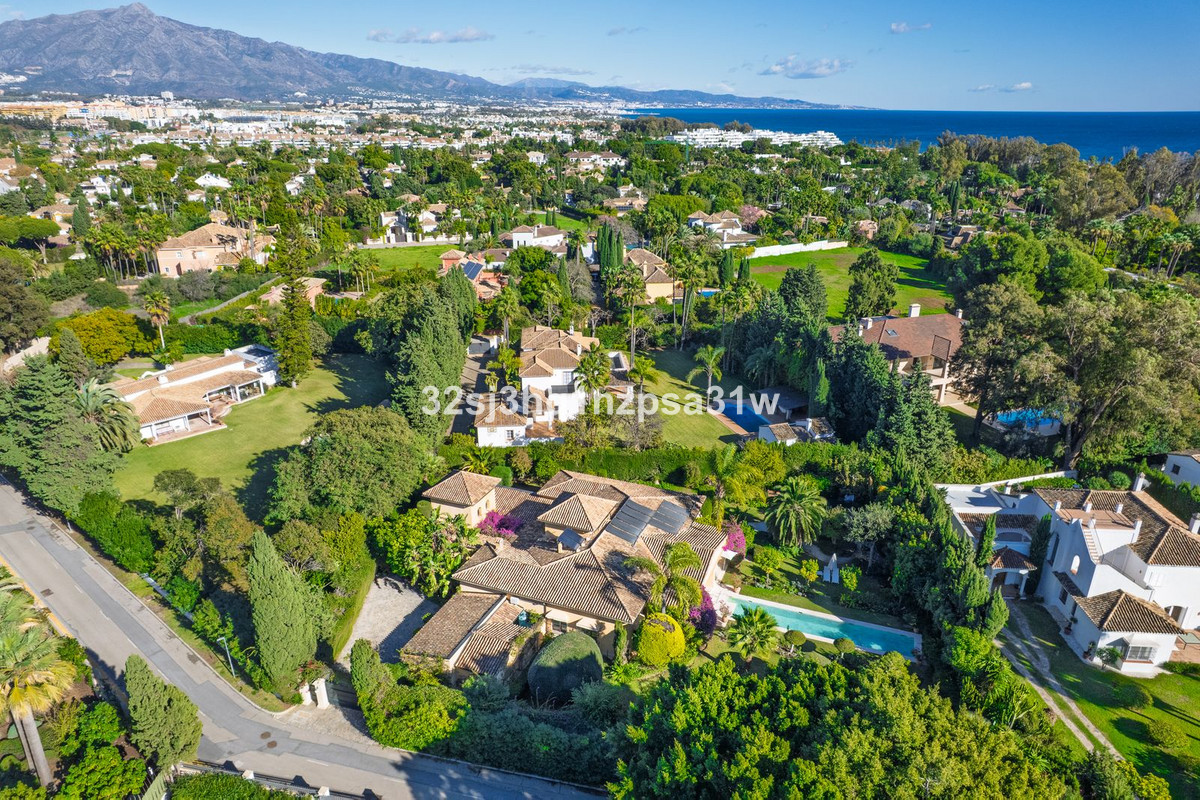 Te koop Vrijstaande Villa Costa Del Sol Guadalmina Baja € 2.599.000,-