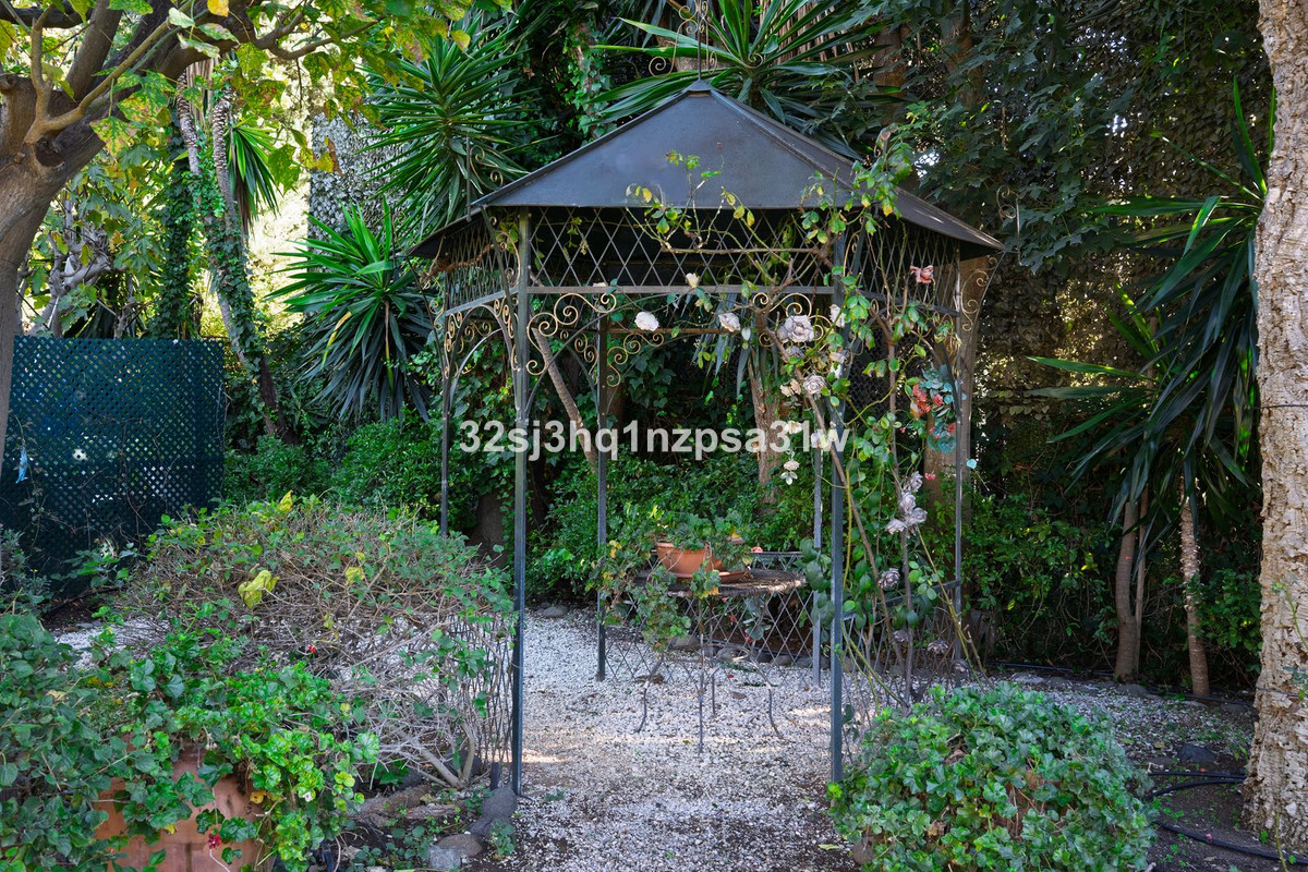 Te koop Vrijstaande Villa Costa Del Sol Guadalmina Baja € 2.599.000,-