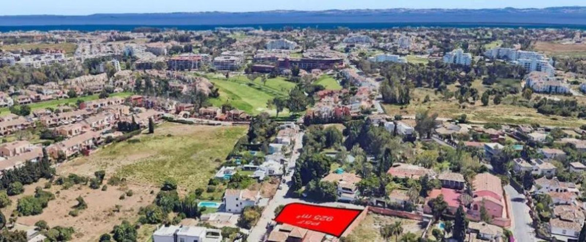 Te koop Residential Plot Costa Del Sol Guadalmina Alta € 980.000,-