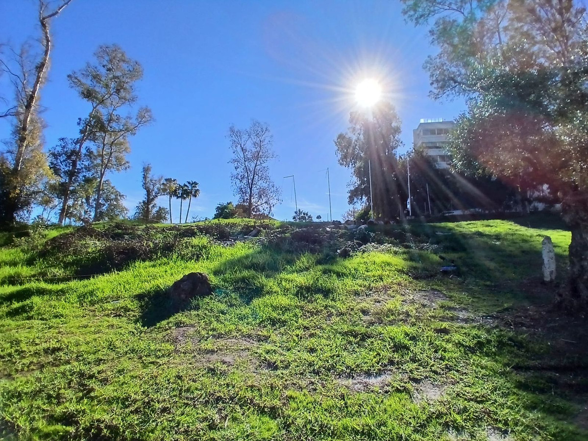 Te koop Residential Plot Costa Del Sol Marbella € 1.100.000,-