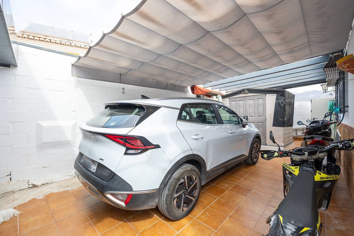 Te koop Vrijstaande Villa Costa Del Sol Nerja € 629.000,-