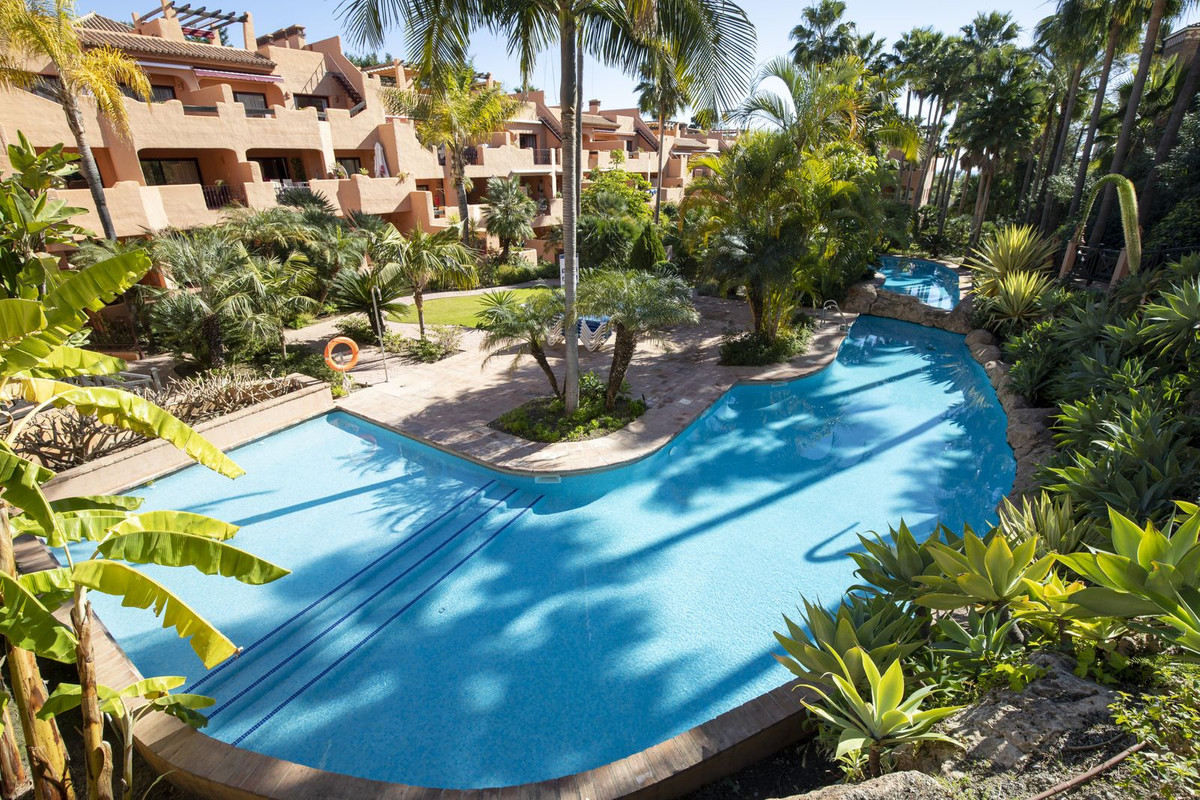 Te koop Middle Floor Apartment Costa Del Sol Bel Air € 369.500,-