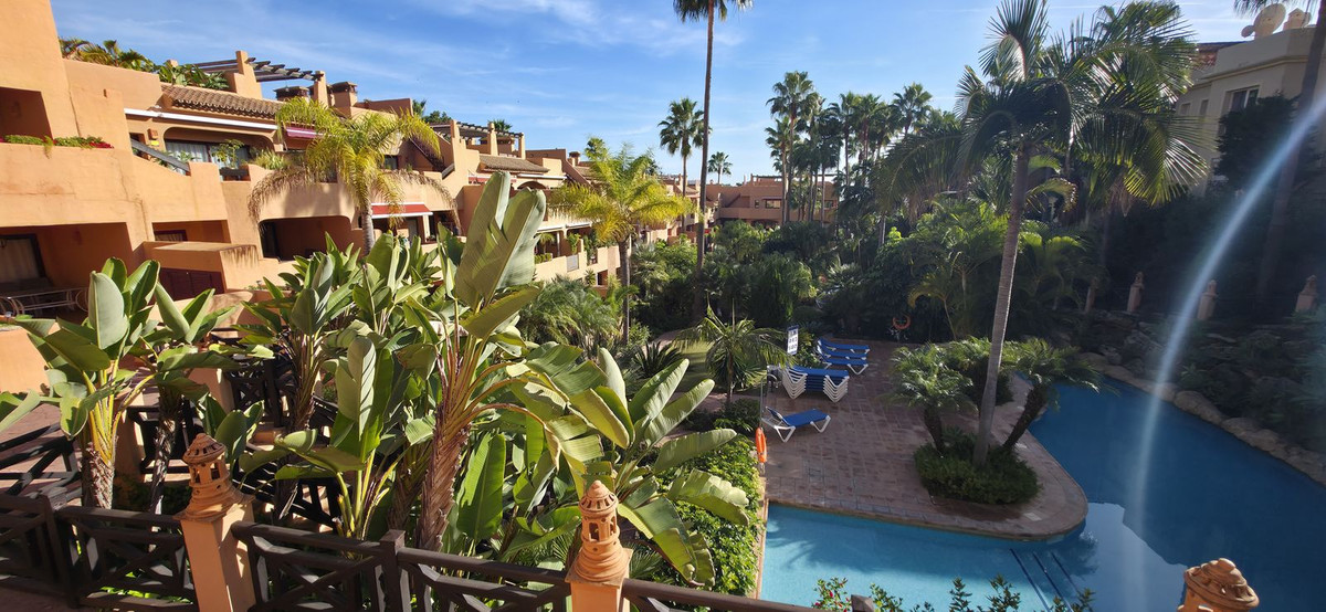 Te koop Middle Floor Apartment Costa Del Sol Bel Air € 369.500,-