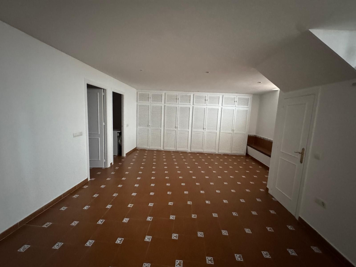 Te koop Herenhuis Costa Del Sol Marbella € 1.050.000,-