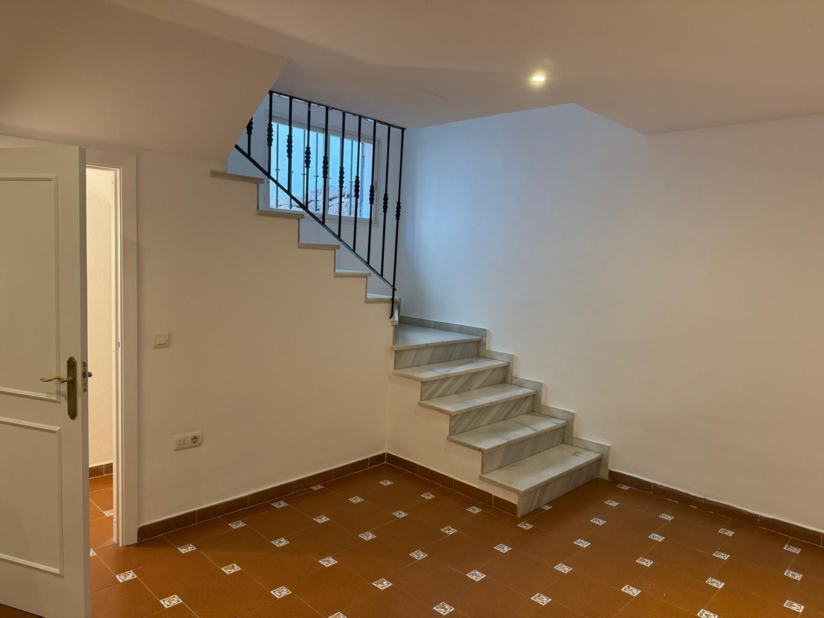 Te koop Herenhuis Costa Del Sol Marbella € 1.050.000,-