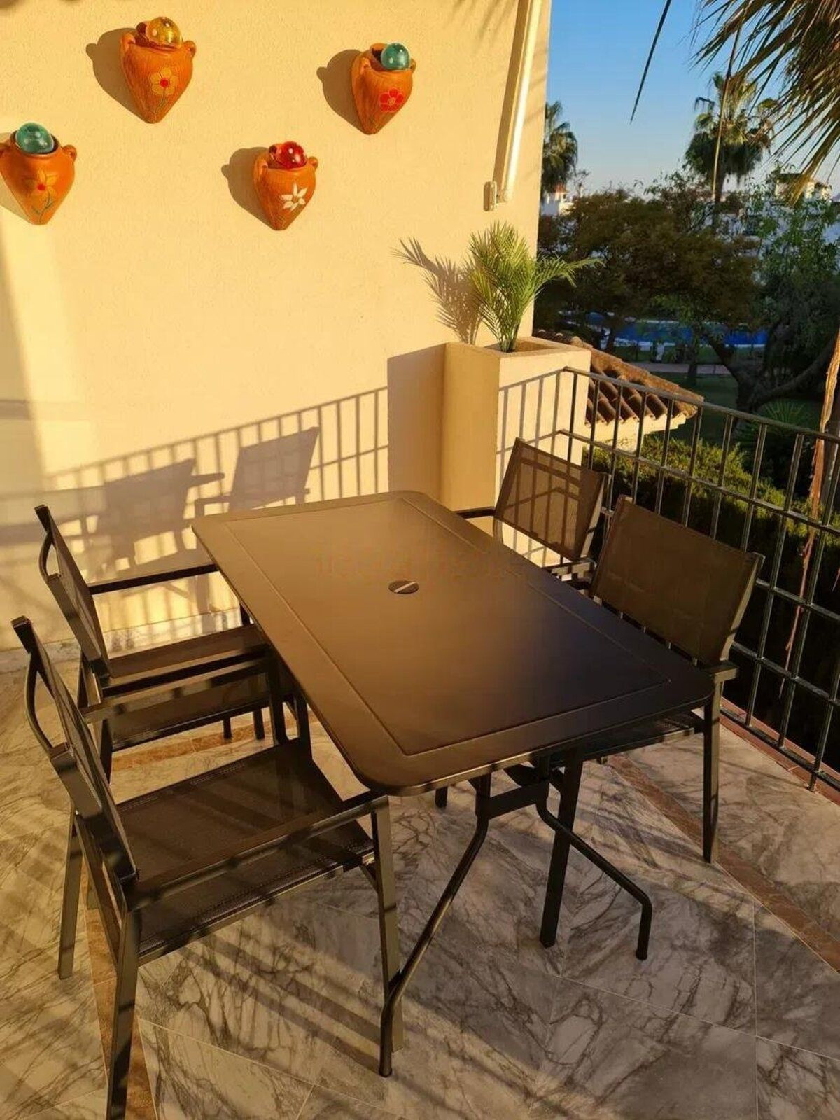 Te koop Middle Floor Apartment Costa Del Sol Nueva Andalucía € 397.000,-