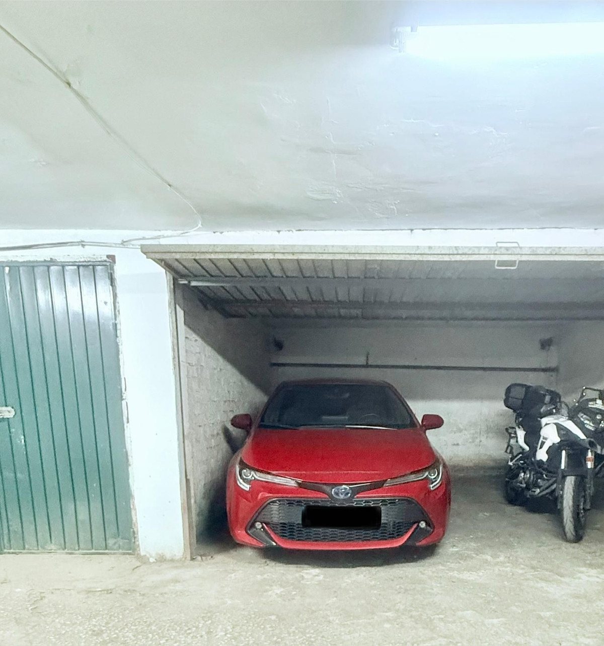 Te koop Middle Floor Apartment Costa Del Sol Fuengirola € 424.000,-