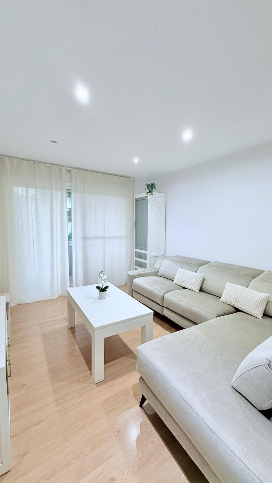 Te koop Middle Floor Apartment Costa Del Sol Fuengirola € 424.000,-