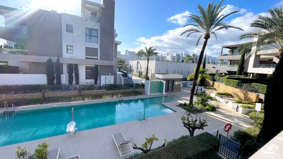 Te koop Middle Floor Apartment Costa Del Sol Cancelada € 490.000,-
