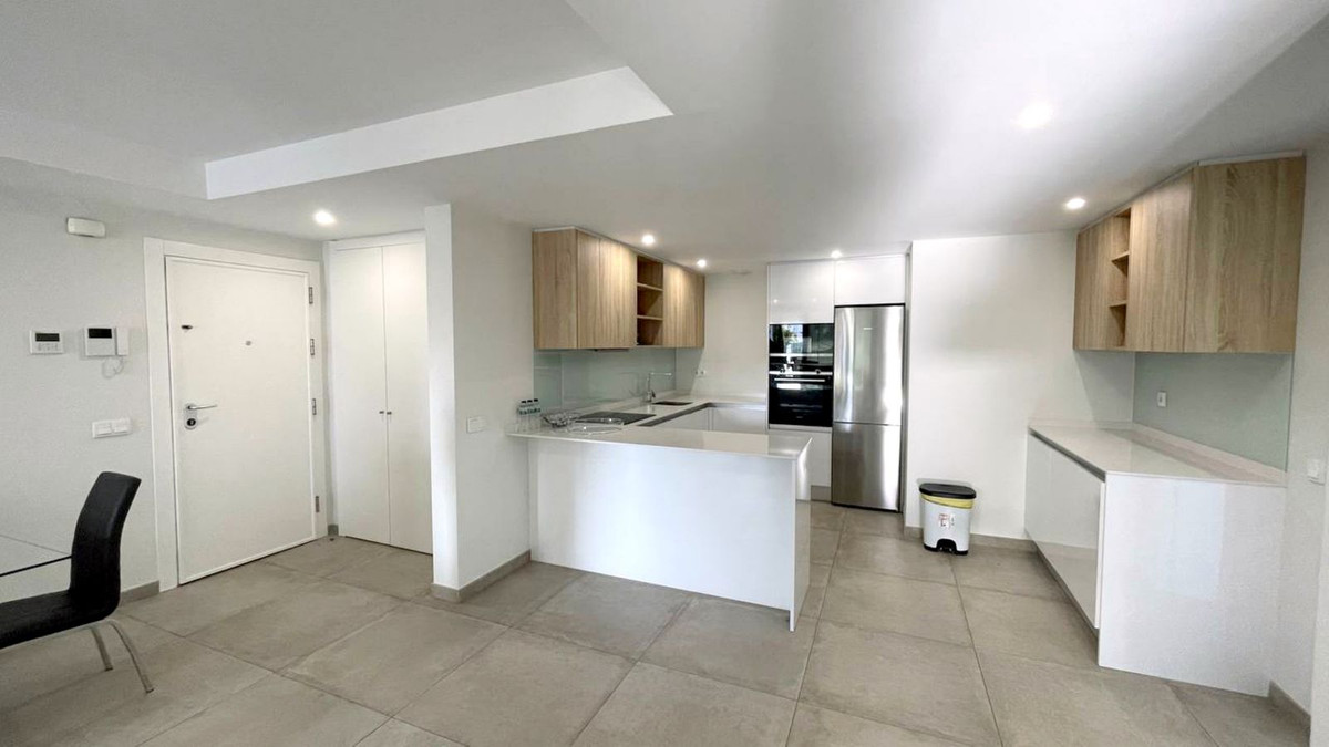 Te koop Middle Floor Apartment Costa Del Sol Cancelada € 490.000,-