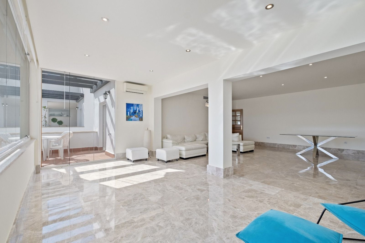 Te koop Duplexwoning Costa Del Sol Santa Clara € 575.000,-