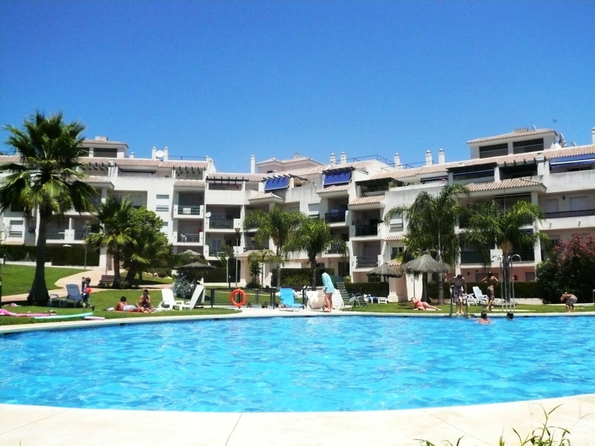 Te koop Middle Floor Apartment Costa Del Sol Nueva Andalucía € 375.000,-