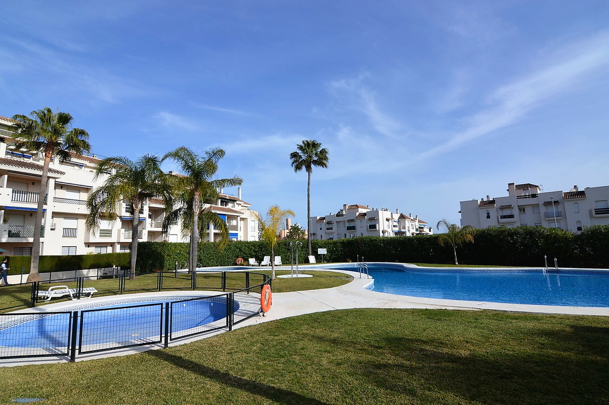 Te koop Middle Floor Apartment Costa Del Sol Nueva Andalucía € 375.000,-