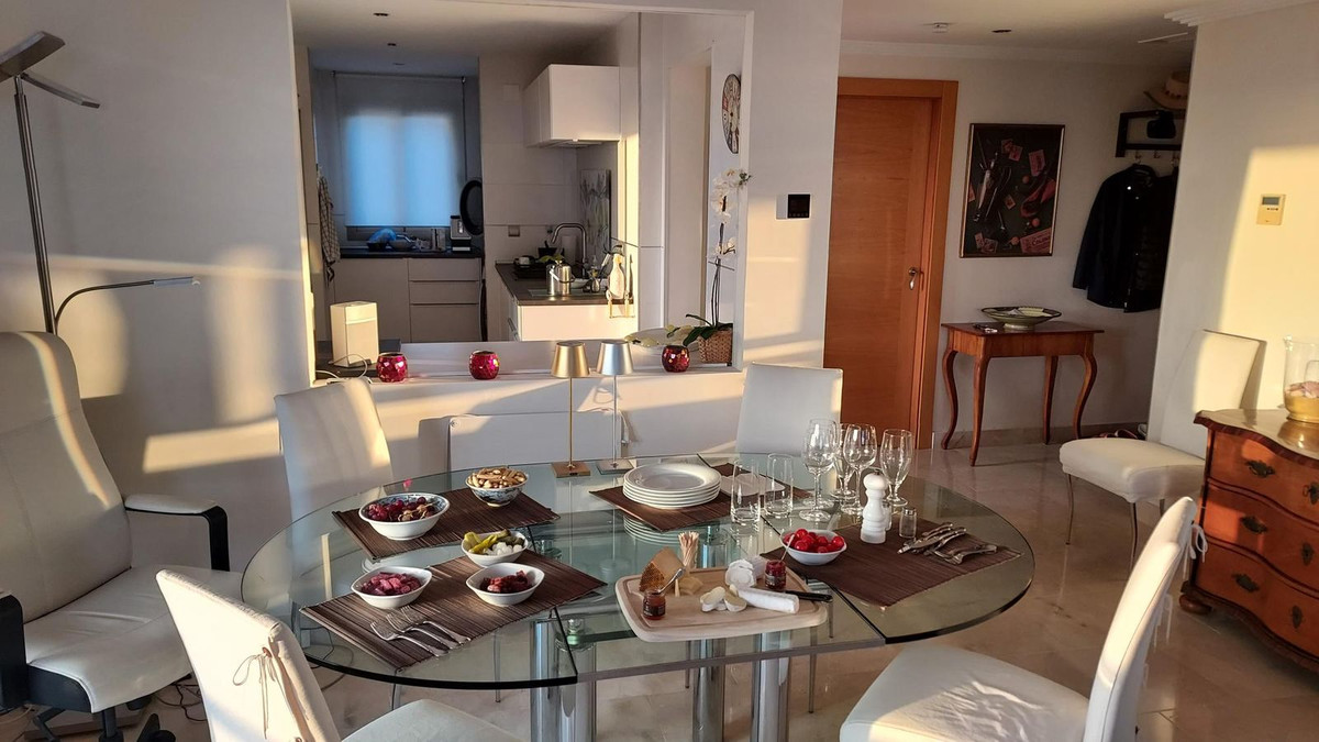 Te koop Bovenwoning Costa Del Sol Benahavís € 680.000,-