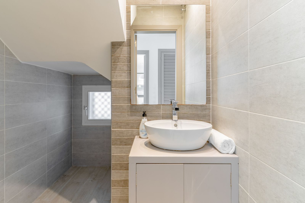 Te koop Vrijstaande Villa Costa Del Sol Estepona € 1.295.000,-