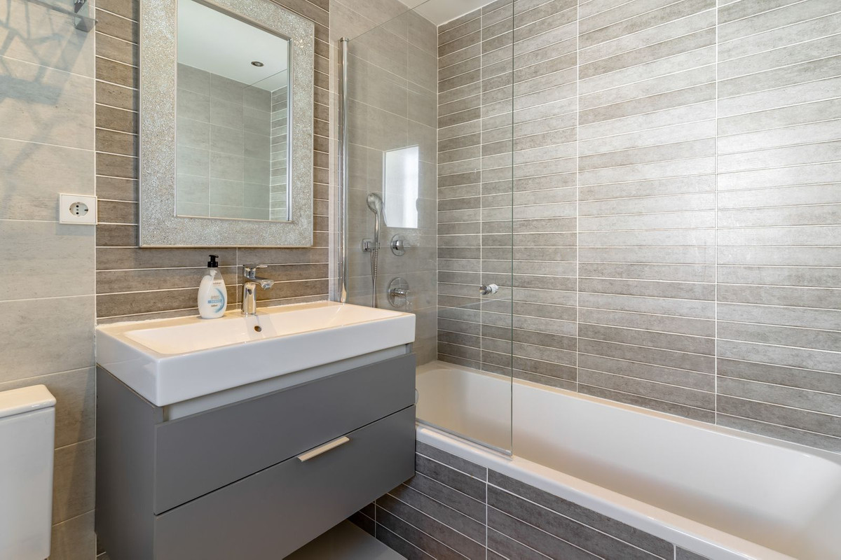 Te koop Vrijstaande Villa Costa Del Sol Estepona € 1.295.000,-