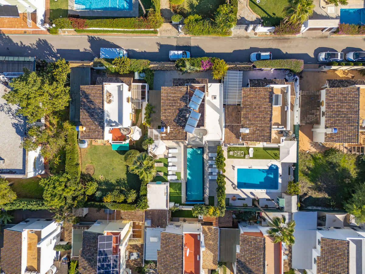 Te koop Vrijstaande Villa Costa Del Sol Estepona € 1.295.000,-