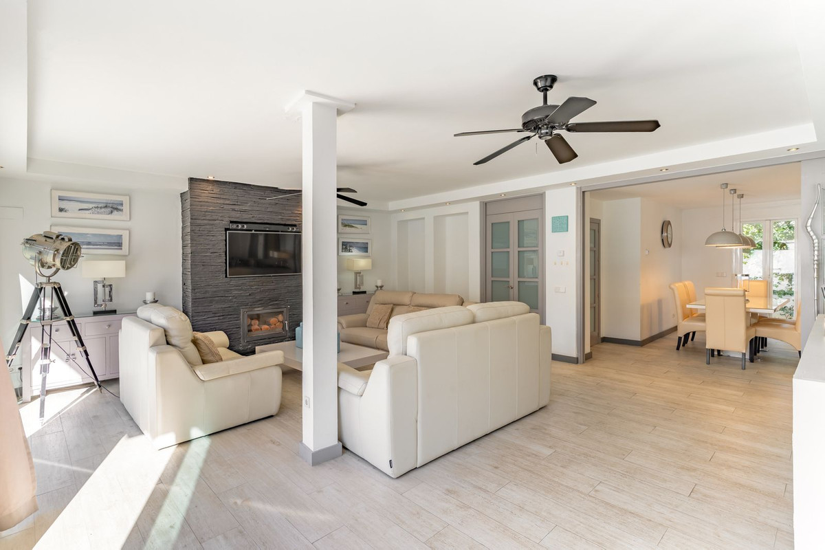 Te koop Vrijstaande Villa Costa Del Sol Estepona € 1.295.000,-