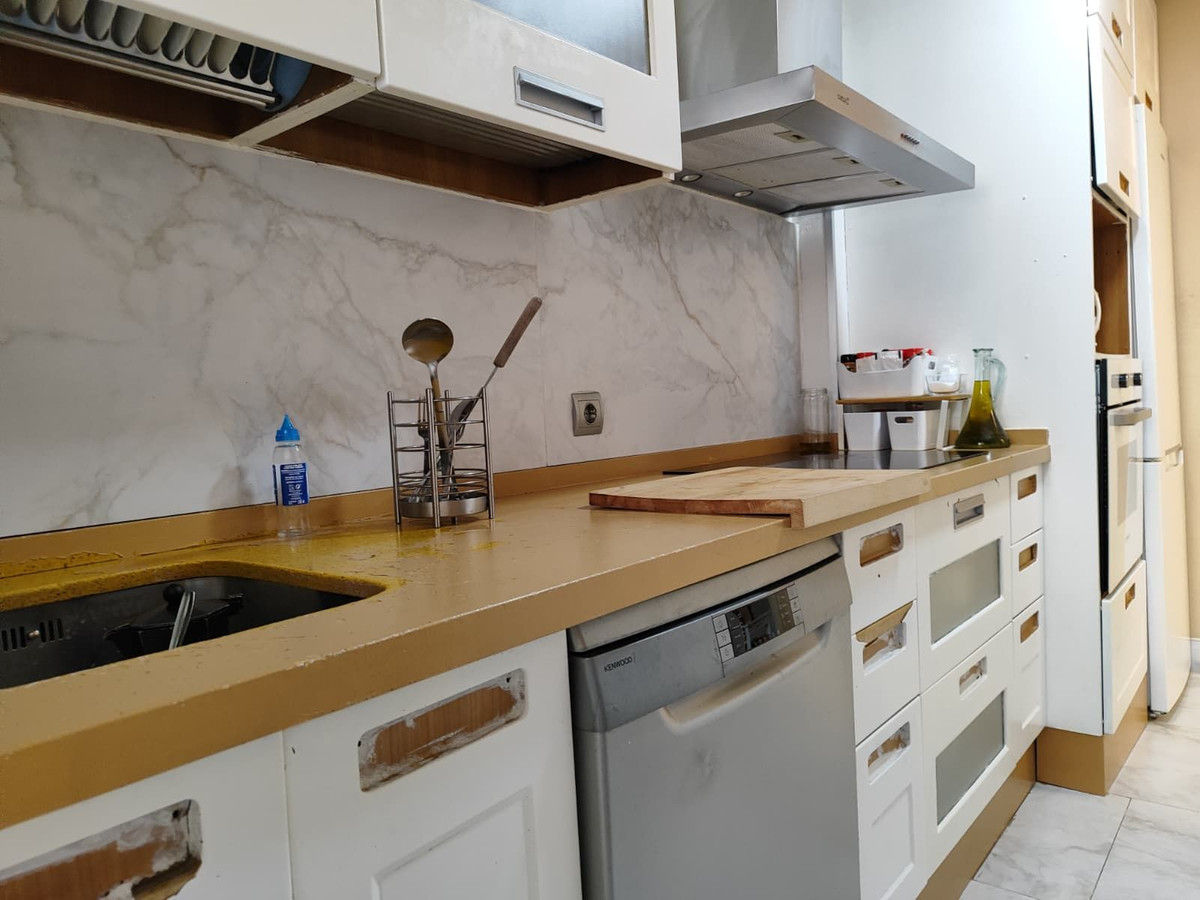 Te koop Middle Floor Apartment Costa Del Sol Fuengirola € 335.000,-