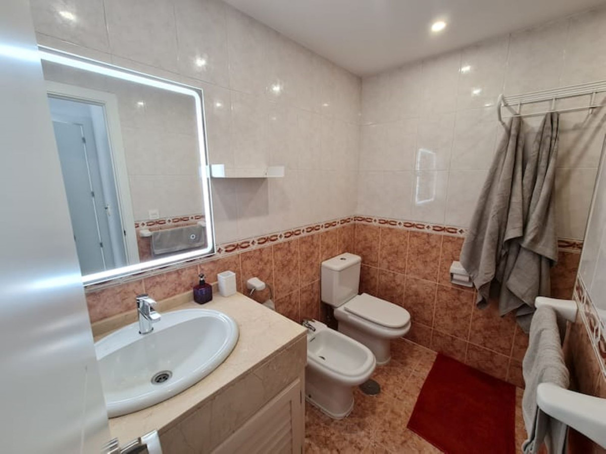 Te koop Middle Floor Apartment Costa Del Sol Nueva Andalucía € 375.000,-