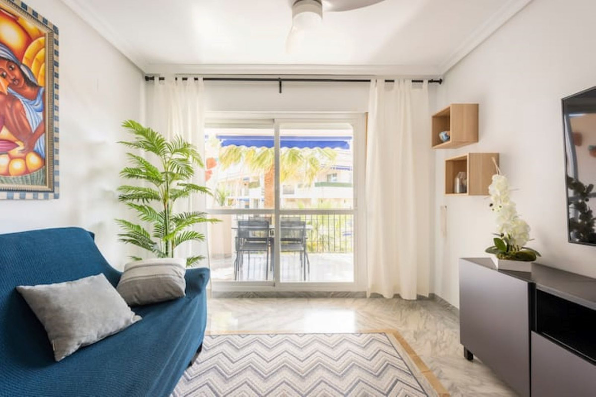 Te koop Middle Floor Apartment Costa Del Sol Nueva Andalucía € 375.000,-