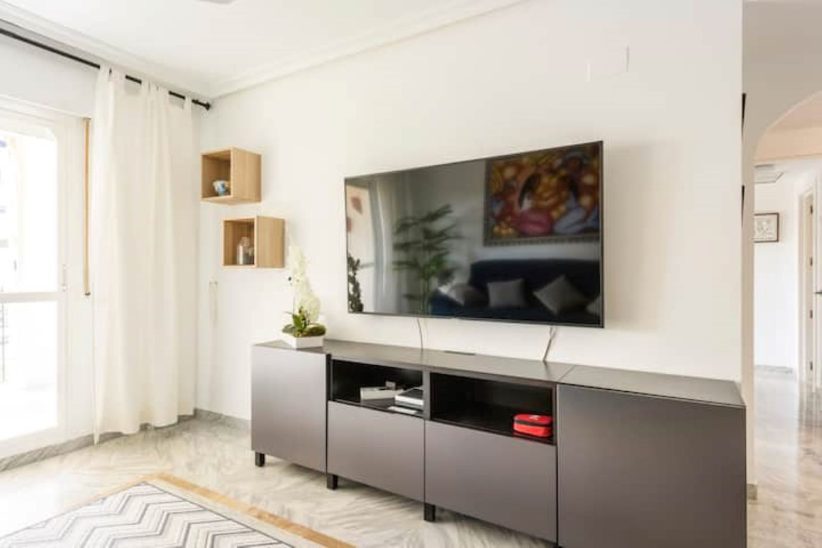 Te koop Middle Floor Apartment Costa Del Sol Nueva Andalucía € 375.000,-