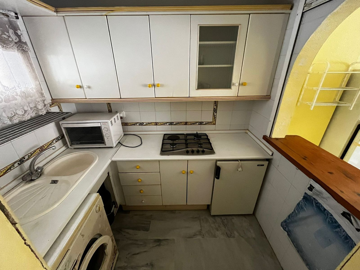 Te koop Middle Floor Apartment Costa Del Sol Benalmadena € 290.000,-