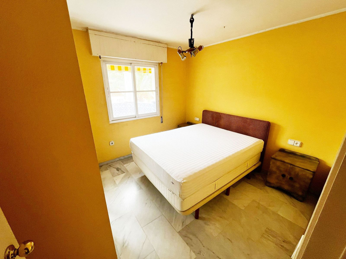 Te koop Middle Floor Apartment Costa Del Sol Benalmadena € 290.000,-